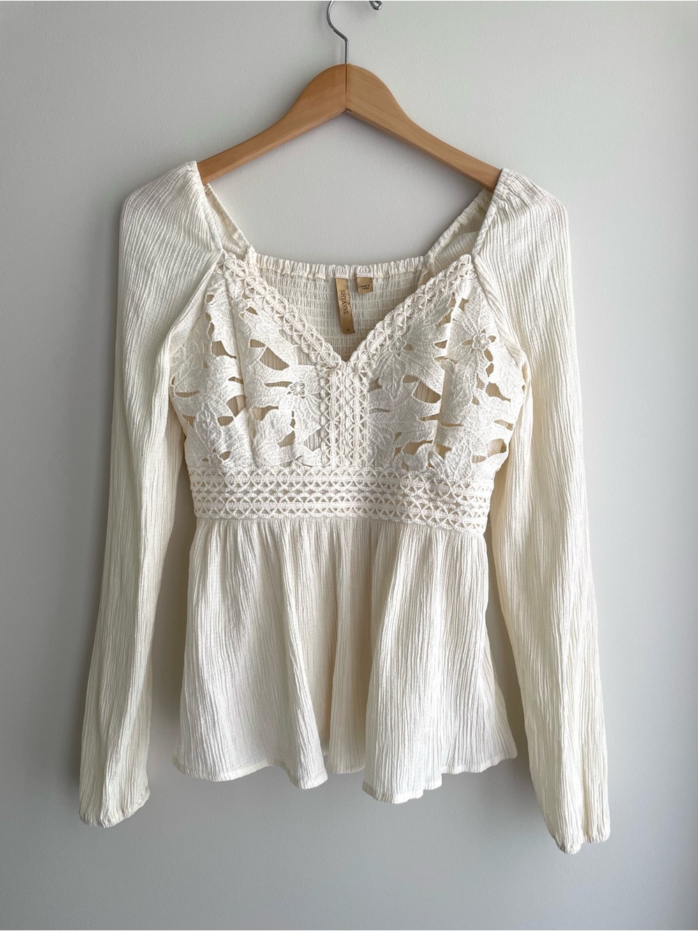 Shyanne Crochet Lace Peplum Long-Sleeve Bohemian Top